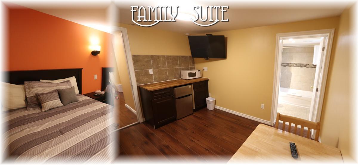 Twin Peaks Motel Napanee Экстерьер фото